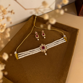 Zeyna Pearl Choker Set